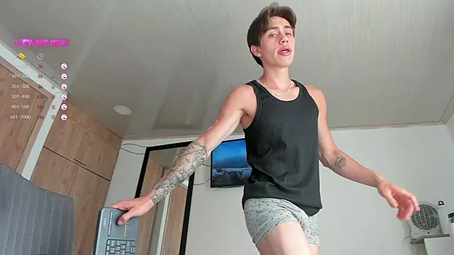 manucute 23  online show from 02-02-25, 07:35