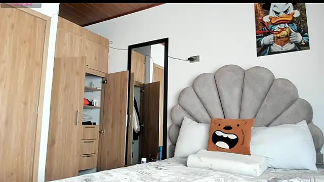 manucute 23  online show from 03-04-26, 03:29