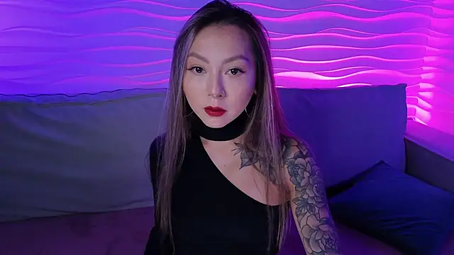 Snapshot of im_casey chatting on 09-14-25, 07:18 im casey online show from 09-14-25, 07:18