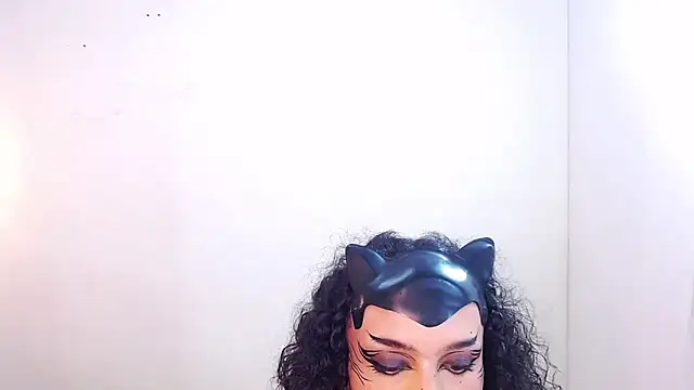 Foxy Ella  online show from 10-31-25, 03:24