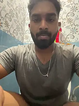 Snapshot of Handsomehunk_4U chatting on 12-02-24, 04:31 Handsomehunk 4U online show from 12-02-24, 04:31