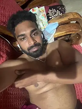 Snapshot of Handsomehunk_4U chatting on 12-07-24, 09:00 Handsomehunk 4U online show from 12-07-24, 09:00