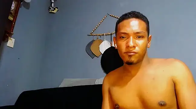 Grandeygruesa1 online show from 02-08-25, 09:35