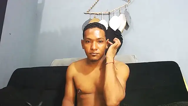 Grandeygruesa1 online show from 12-18-25, 06:52