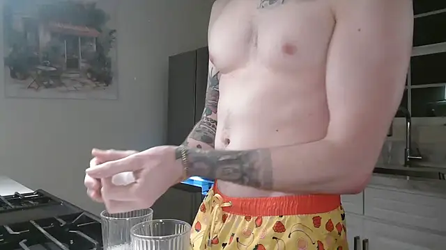 NatalieKneals online show from 11-26-25, 07:20