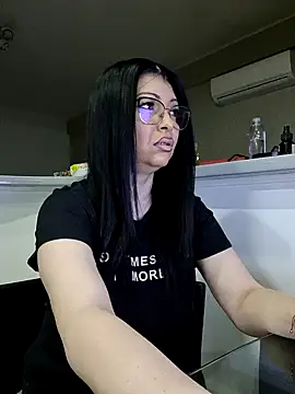 Milf Abigail online show from 03-18-25, 12:49