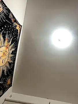 Alicia ALICIA online show from 10-04-25, 01:09