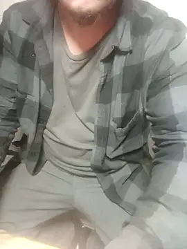 Snapshot of AlanDickson chatting on 02-21-25, 10:39 AlanDickson online show from 02-21-25, 10:39