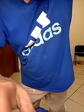 Snapshot of AlanDickson chatting on 09-17-25, 09:38 AlanDickson online show from 09-17-25, 09:38