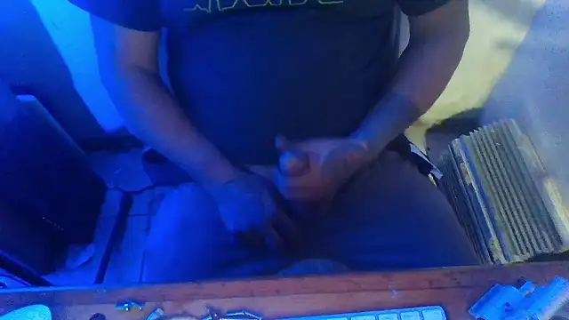 AlanDickson online show from 01-19-26, 05:44