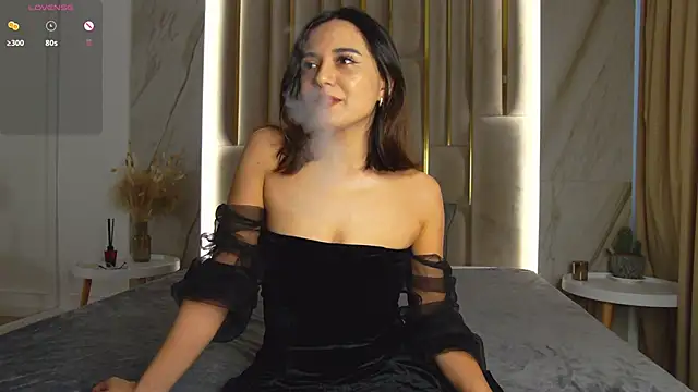 Snapshot of Gabriella_Wils chatting on 05-17-26, 07:17 Gabriella Wils online show from 05-17-26, 07:17