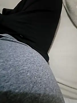 Snapshot of polla_calientes47 chatting on 01-05-25, 03:34 polla calientes47 online show from 01-05-25, 03:34