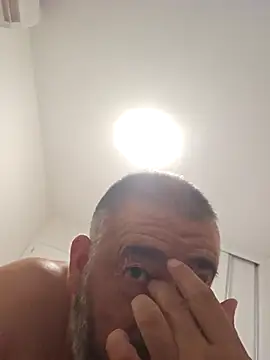 Snapshot of polla_calientes47 chatting on 09-14-25, 11:04 polla calientes47 online show from 09-14-25, 11:04