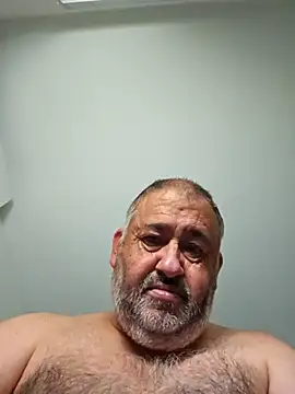 Snapshot of polla_calientes47 chatting on 10-11-25, 03:32 polla calientes47 online show from 10-11-25, 03:32