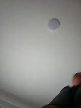 Snapshot of polla_calientes47 chatting on 10-18-25, 03:46 polla calientes47 online show from 10-18-25, 03:46