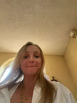 Snapshot of LadyTatiana_Madam chatting on 07-13-26, 02:53 LadyTatiana Madam online show from 07-13-26, 02:53
