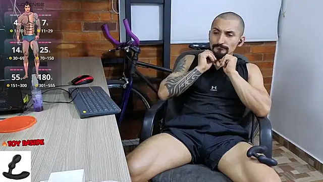 Marck Muscle online show from 10-30-25, 01:07