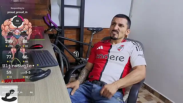 Snapshot of Marck_Muscle chatting on 07-20-26, 03:54 Marck Muscle online show from 07-20-26, 03:54