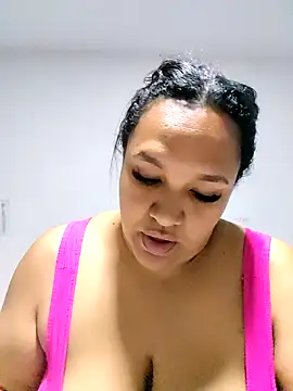 Snapshot of Mia_Adell_11 chatting on 10-23-25, 05:29 Mia Adell 11 online show from 10-23-25, 05:29