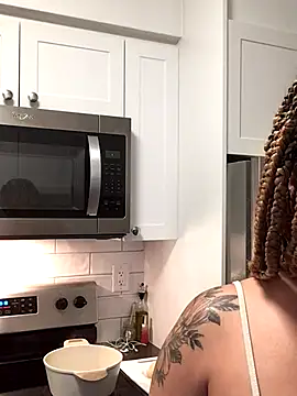 MelSaunders online show from 12-09-24, 01:51