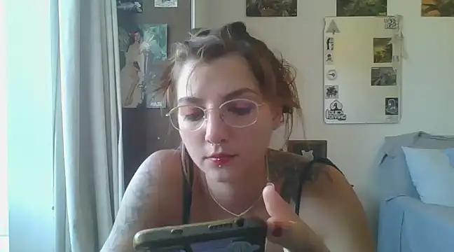 SweetyBabyDemon online show from 03-21-25, 06:40