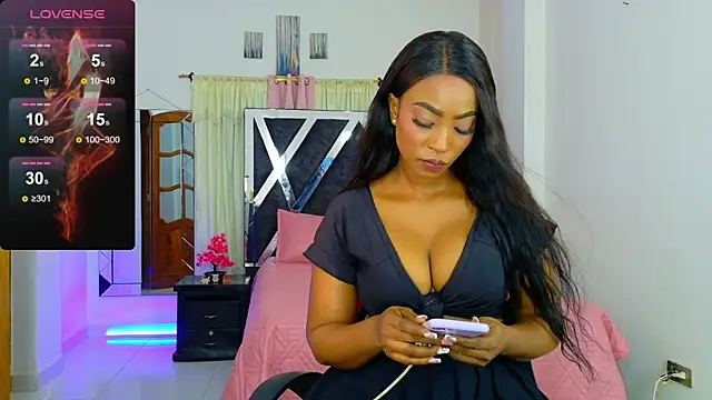 Snapshot of samantha-rose2 chatting on 07-20-26, 03:43 samantha-rose2 online show from 07-20-26, 03:43