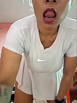 gatadeojosclaros online show from 11-03-25, 08:15