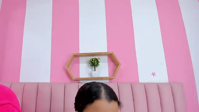 ISABELLA 020 online show from 03-07-26, 12:46