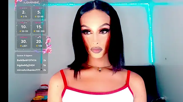  Riannagarcia  online show from 12-15-25, 10:41