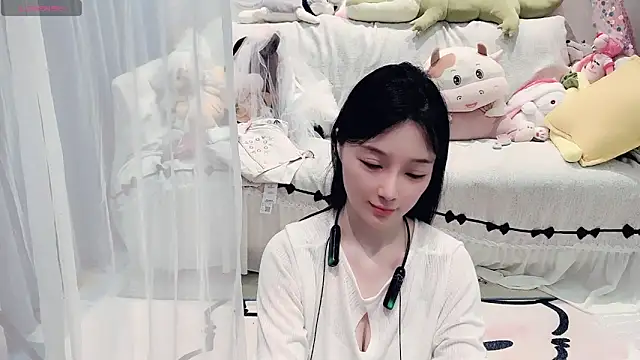 AKiKi711 online show from 06-02-26, 04:53