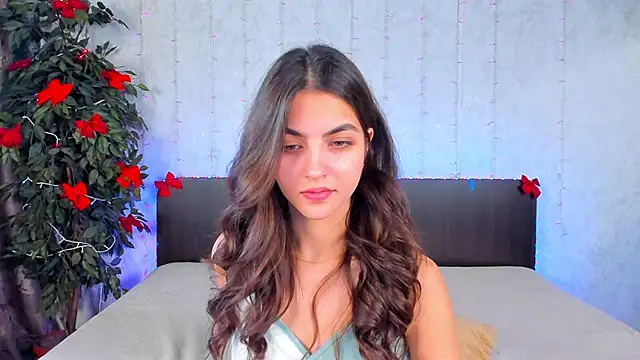 Snapshot of Milana_Crystal_ chatting on 01-21-25, 11:24 Milana Crystal online show from 01-21-25, 11:24