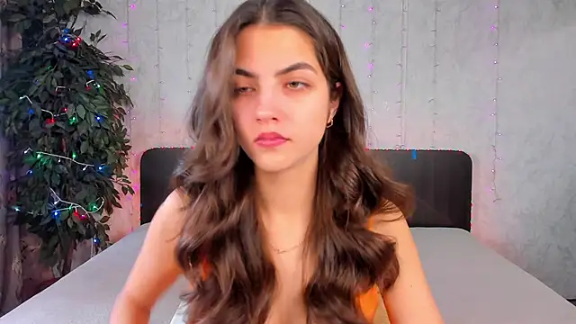 Snapshot of Milana_Crystal_ chatting on 02-03-25, 08:13 Milana Crystal online show from 02-03-25, 08:13