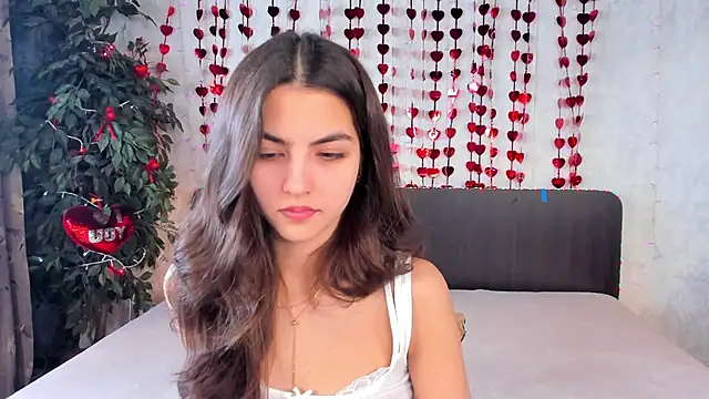 Snapshot of Milana_Crystal_ chatting on 02-27-25, 08:06 Milana Crystal online show from 02-27-25, 08:06