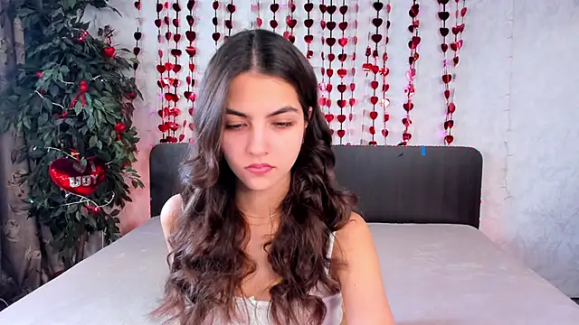 Snapshot of Milana_Crystal_ chatting on 03-05-25, 08:21 Milana Crystal online show from 03-05-25, 08:21