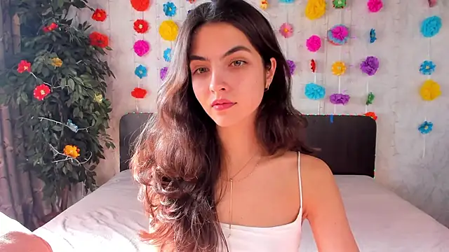 Snapshot of Milana_Crystal_ chatting on 03-09-25, 11:25 Milana Crystal online show from 03-09-25, 11:25