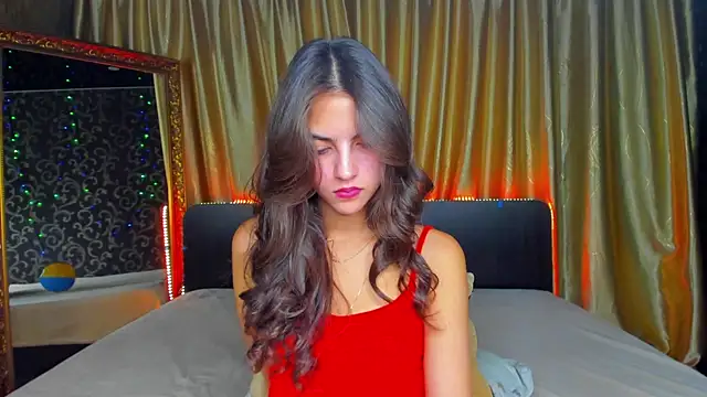 Snapshot of Milana_Crystal_ chatting on 09-23-25, 07:11 Milana Crystal online show from 09-23-25, 07:11