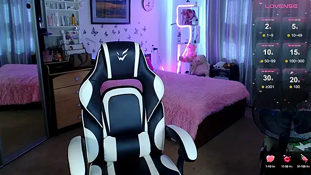 Sidney blush online show from 09-15-25, 06:24