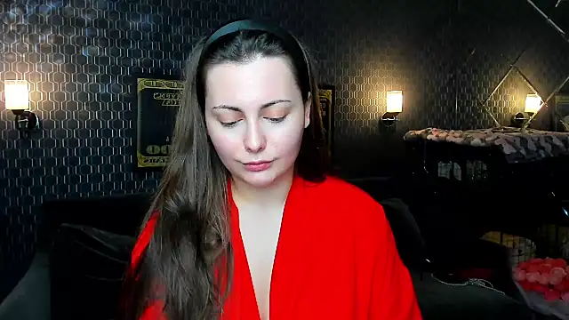 Snapshot of _extraterrestrial_ chatting on 10-14-25, 04:52  extraterrestrial  online show from 10-14-25, 04:52