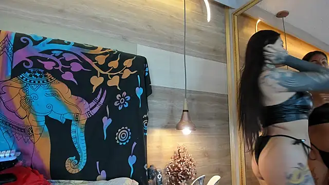 Cori Paige online show from 11-05-25, 04:12