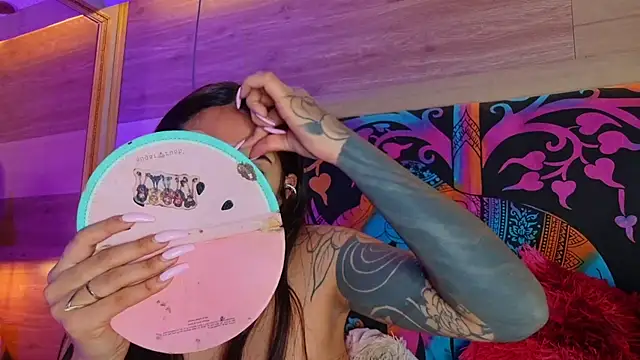 Snapshot of Cori_Paige chatting on 02-08-26, 04:38 Cori Paige online show from 02-08-26, 04:38