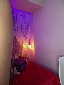 Snapshot of Cori_Paige chatting on 02-14-26, 04:42 Cori Paige online show from 02-14-26, 04:42