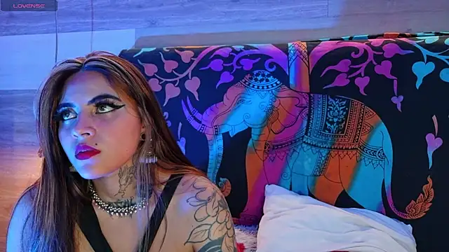 Snapshot of Cori_Paige chatting on 03-05-26, 03:35 Cori Paige online show from 03-05-26, 03:35