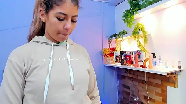 Georgina-coule online show from 12-27-24, 12:12