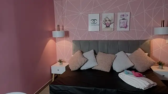 zara  sweet online show from 05-25-26, 01:17