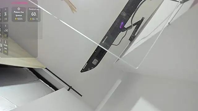 Kylie2211 online show from 04-22-26, 01:08