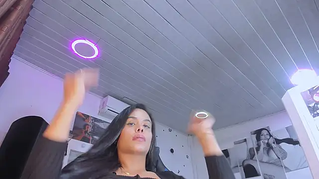 LatinVenuz online show from 02-09-25, 10:53