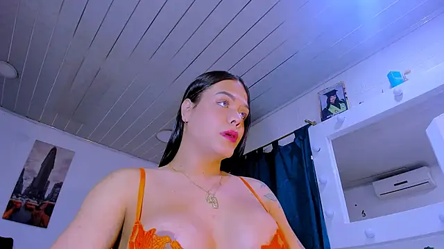 LatinVenuz online show from 03-31-26, 10:54