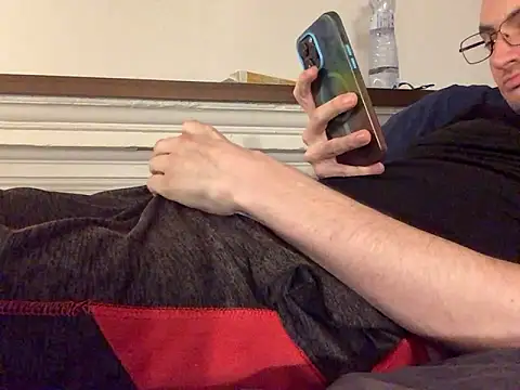 Hebrewhammers42 online show from 12-02-24, 09:06