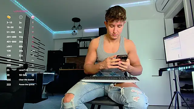 ChristianLevine  online show from 03-21-25, 01:24