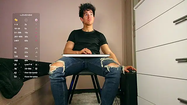 ChristianLevine  online show from 03-28-26, 09:42